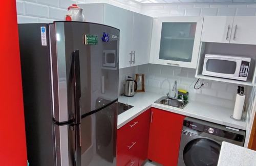 Pavas Appartement | Scenic Studio Retreat: Haven for Digital Nomads