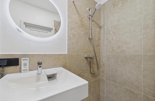 Old Town Appartement | Scenic Studio with River Views