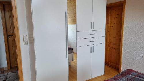 Loffingen Appartement | Schöne 4-Zimmer-Ferienwohnung zu vermieten