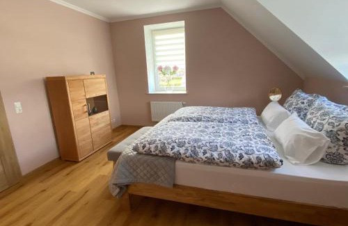 Borna Appartement | Schöne drei Raumwohnung. Hell,stilvoll, gemütlich.