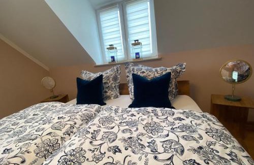Borna Appartement | Schöne drei Raumwohnung. Hell,stilvoll, gemütlich.