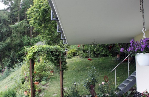 Niederzissen Appartement | Schöne Ferienwohnung in Niederzissen Rodder auf dem Kleeberg