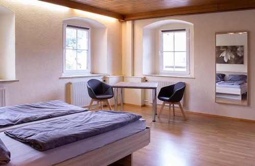Schmidmuhlen Appartement | Schöne Ferienwohnung mit großer Terrasse.