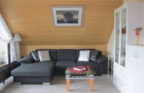 Bremen Appartement | Schöne Ferienwohnung im HAUS SONNENGARTEN mit WLAN und Parkplatz in Achim bei Bremen
