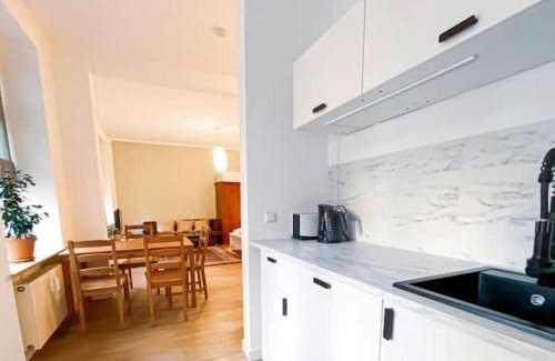 Plagwitz Appartement | Schöne Ferienwohnung in Plagwitz nahe Karl-Heine-Straße -Netflix, WLAN, Waschmaschinet