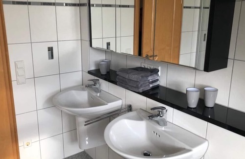 Villingen-Schwenningen Appartement | Schöne Große Ferienwohnung