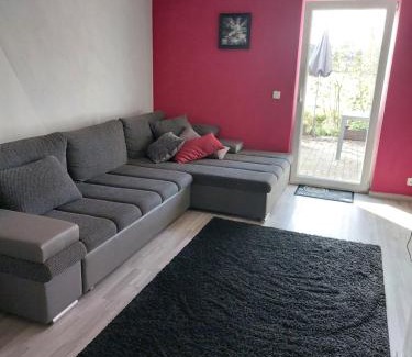 Neunkirchen a. Sand Appartement | Schöne Wohnung direkt am Bach