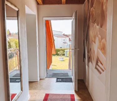 Seligenporten Appartement | Schöne Wohnung mit großem Garten