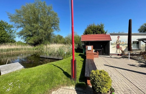 Neubukow Maison | Schöner Ferienbungalow umgeben von Natur und nicht weit zur Ostsee