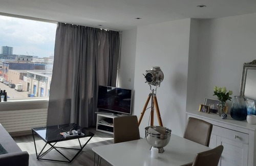 Vissershaven Maison | Schönes Apartment mit Hafen und Seeblick, Hund erlaubt
