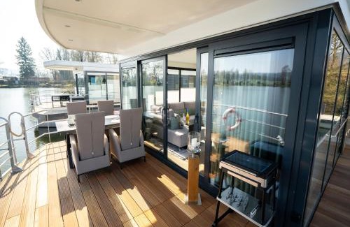 Godelheim Location De Bateaux | Schönes Hausboot in Höxter