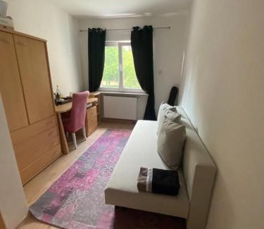 Buckow Maison | Schönes Zimmer im charmanten Haus