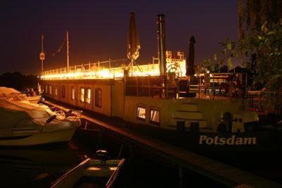 Berliner Vorstadt Location De Bateaux | Schiffspension Luise