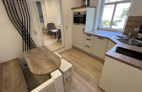 Weimar Appartement | Schlafen im Turmzimmer- Moderne Ferienwohnung im Zentrum Weimars