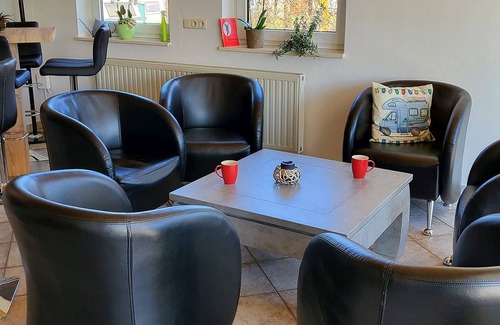 Wahlhausen Appartement | Schlaffass, L440 und D220cm , Max. 2 Schlafplätze