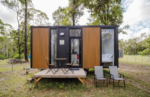 Ashby Heights Maison | Schlaraffenland 2 by Tiny Away