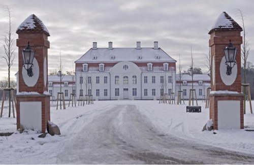 Lalendorf Hôtel | Schloß Vietgest