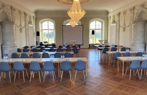 Lalendorf Hôtel | Schloß Vietgest
