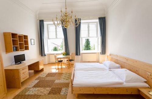 Gumpoldskirchen Hôtel | Schloss Gumpoldskirchen