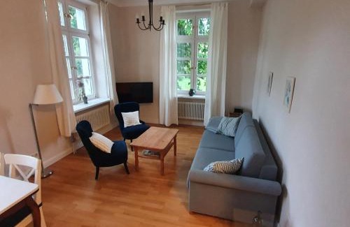 Lelkendorf Appartement | Schloss Lelkendorf - Fewo Parkblick