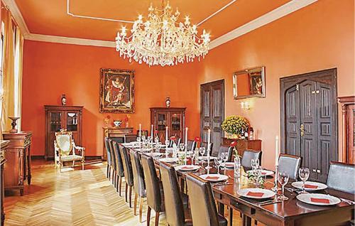 Schwasdorf Maison | Schloss Poggelow