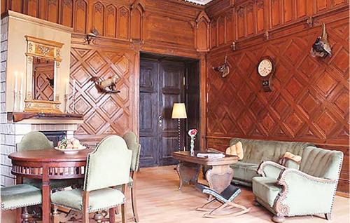 Schwasdorf Maison | Schloss Poggelow