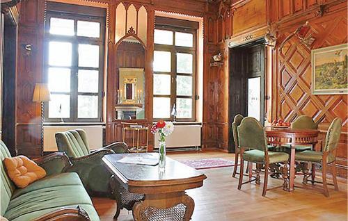 Schwasdorf Maison | Schloss Poggelow