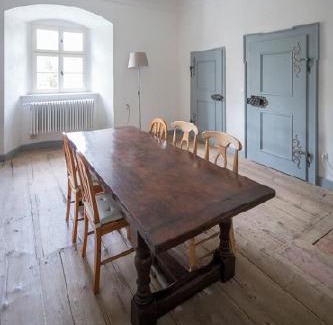 Wenzenbach Appartement | Schloss Schönberg