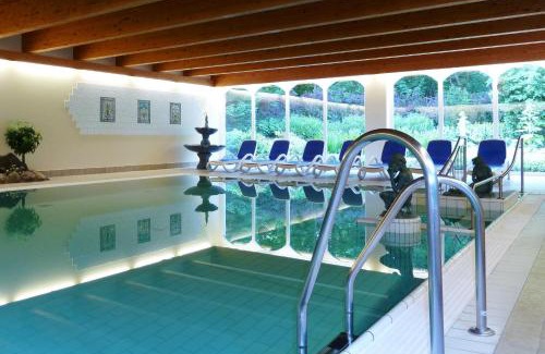 Ralswiek Hôtel | Schlosshotel Ralswiek