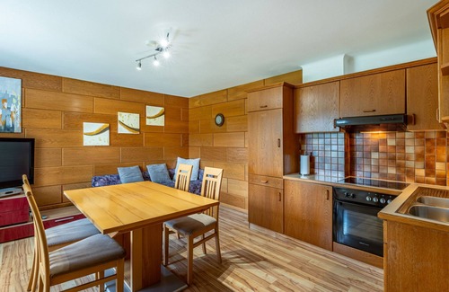 Bodensdorf Appartement | Schneeberger by Interhome