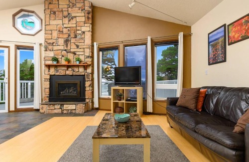 Gleneden Beach Maison | School House Creek Retreat