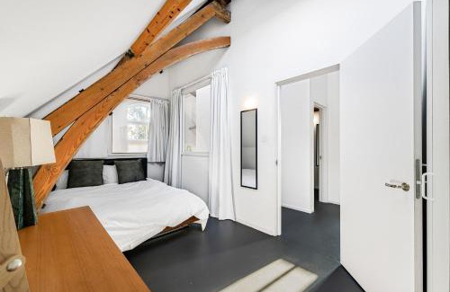 Bow West Maison | Schoolbell Mews full 3 bedroom 2 bathroom architect designed mews house Fabulous Bow, Victoria Park Location