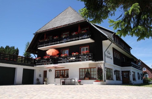 Barental Appartement | Schwarzwald Apartment mit Weitblick - Villa Hubertus