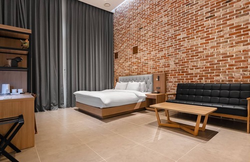Cheonan Hôtel | Schweizer Dorf Hotel