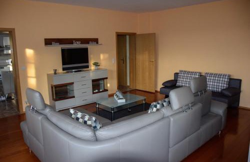 Wippra Appartement | Schweizer Haus Wippra