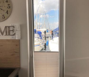 Grossenbrode Location De Bateaux | Schwimmendes Ferienhaus Heimathafen