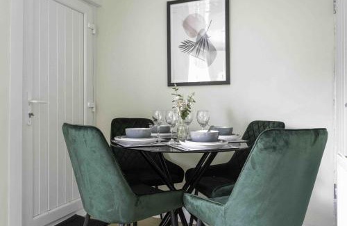Larkhall Maison | Scotia House