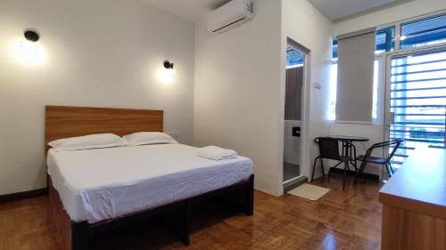 George Town Cabine | Scotland 18 Lodge