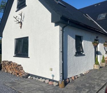 West Laroch Maison | Scottish Highland house Fort William