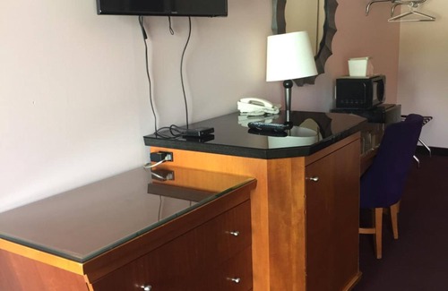 Newtonville Hôtel | Scottish Inns Albany