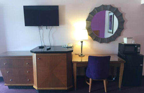 Newtonville Hôtel | Scottish Inns Albany