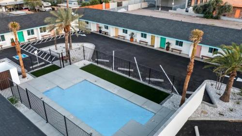 Chandler Maison | Scottsdale - 445 N Arizona Ave Unit 5