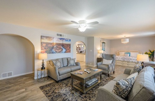 Village Grove Maison | Séjour de luxe dans la vieille ville de Scottsdale avec piscine chauffée et green