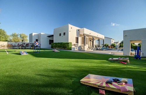 North Scottsdale Maison | Scottsdale Luxury Villa Pool, Hot Tub, & Games