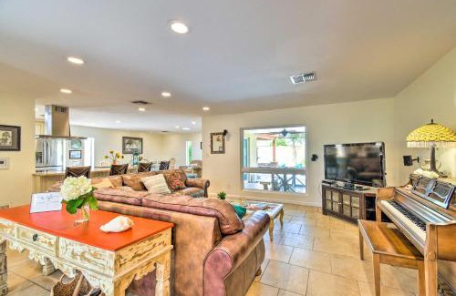 Sands Scottsdale Maison | Scottsdale Oasis with Heated Pool and Hot Tub!