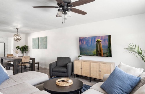 Scottsdale Estates Ten Maison | Perfect Old Town Scottsdale Getaway with Pool