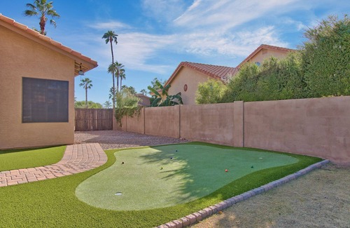 Paradise Valley Village Maison | Scottsdale - Phoenix 5 Bedroom Premium Home: Minutes to Shopping & Kierland!