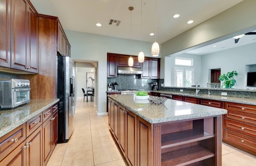 Carefree Rolling Hills Maison | Scottsdale Splendor: 4 BR w/Pool & Gym!nn