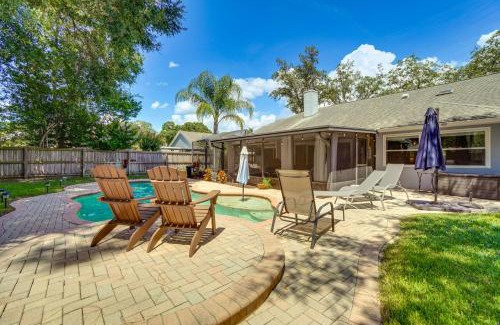 Orlando Maison | Screened Lanai and Fenced Yard Luxe Orlando Home