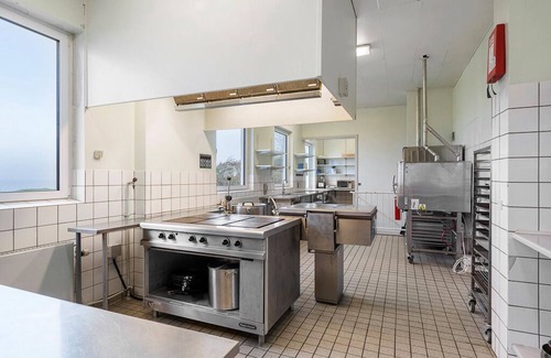 Middelfart Villa | Sct Knudsborg, Brenderup 58-Beds, on the beach